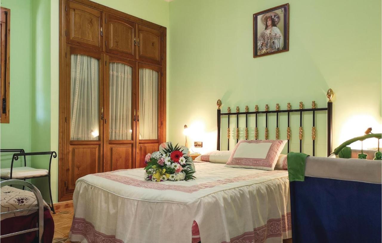 Pet Friendly Home In Olvera With Kitchen Luaran gambar