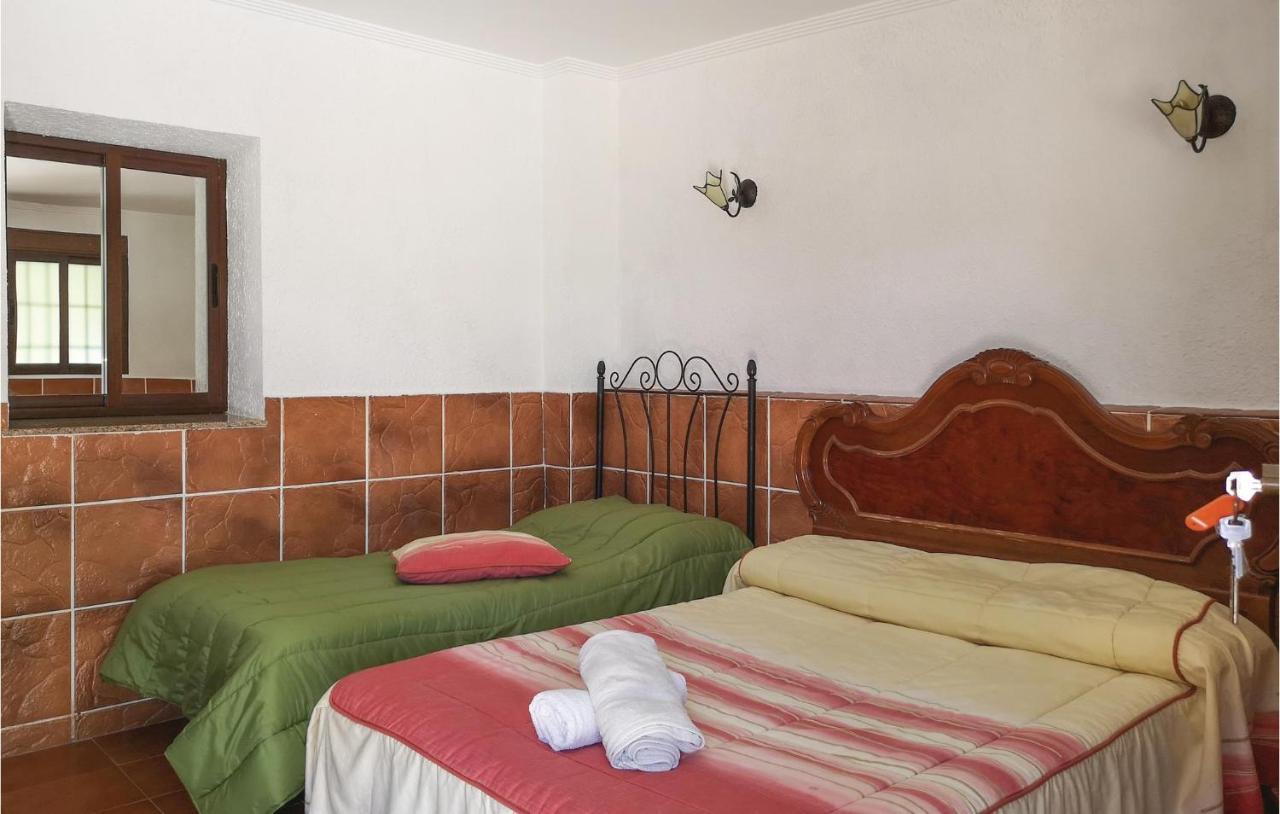 Pet Friendly Home In Olvera With Kitchen Luaran gambar