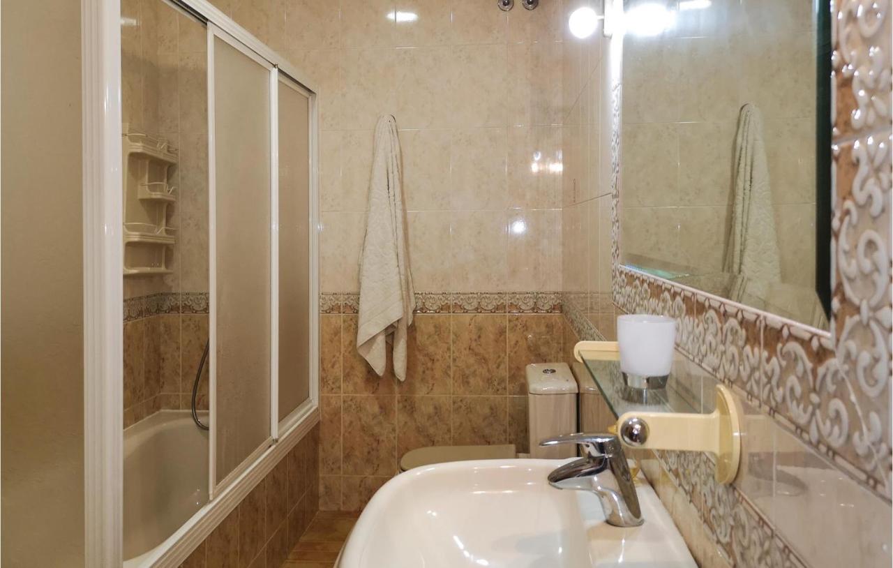 Pet Friendly Home In Olvera With Kitchen Luaran gambar